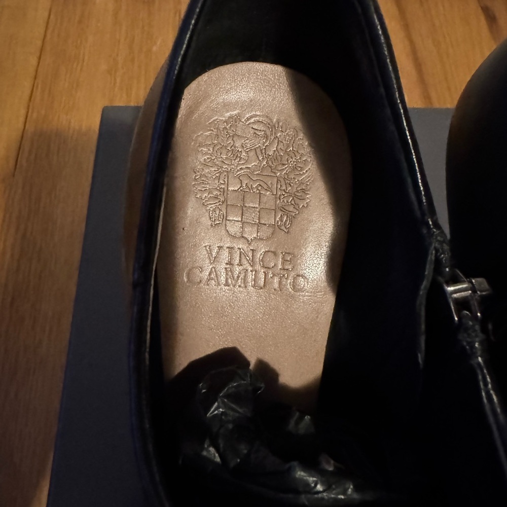 Vince Camuto Elvin Black Heeled Ankle Boots - Picture 4 of 13